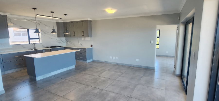 6 Bedroom Property for Sale in Dana Bay Western Cape